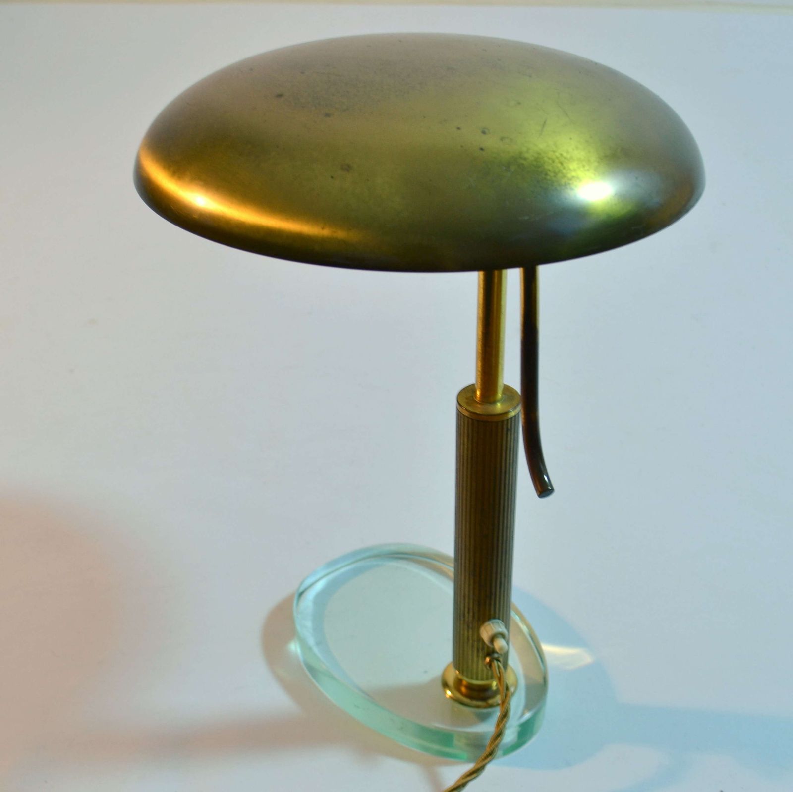 Modernist Desk Lamp Attr. Pietro Chiesa For Fontana Arte In Brass photo vintage