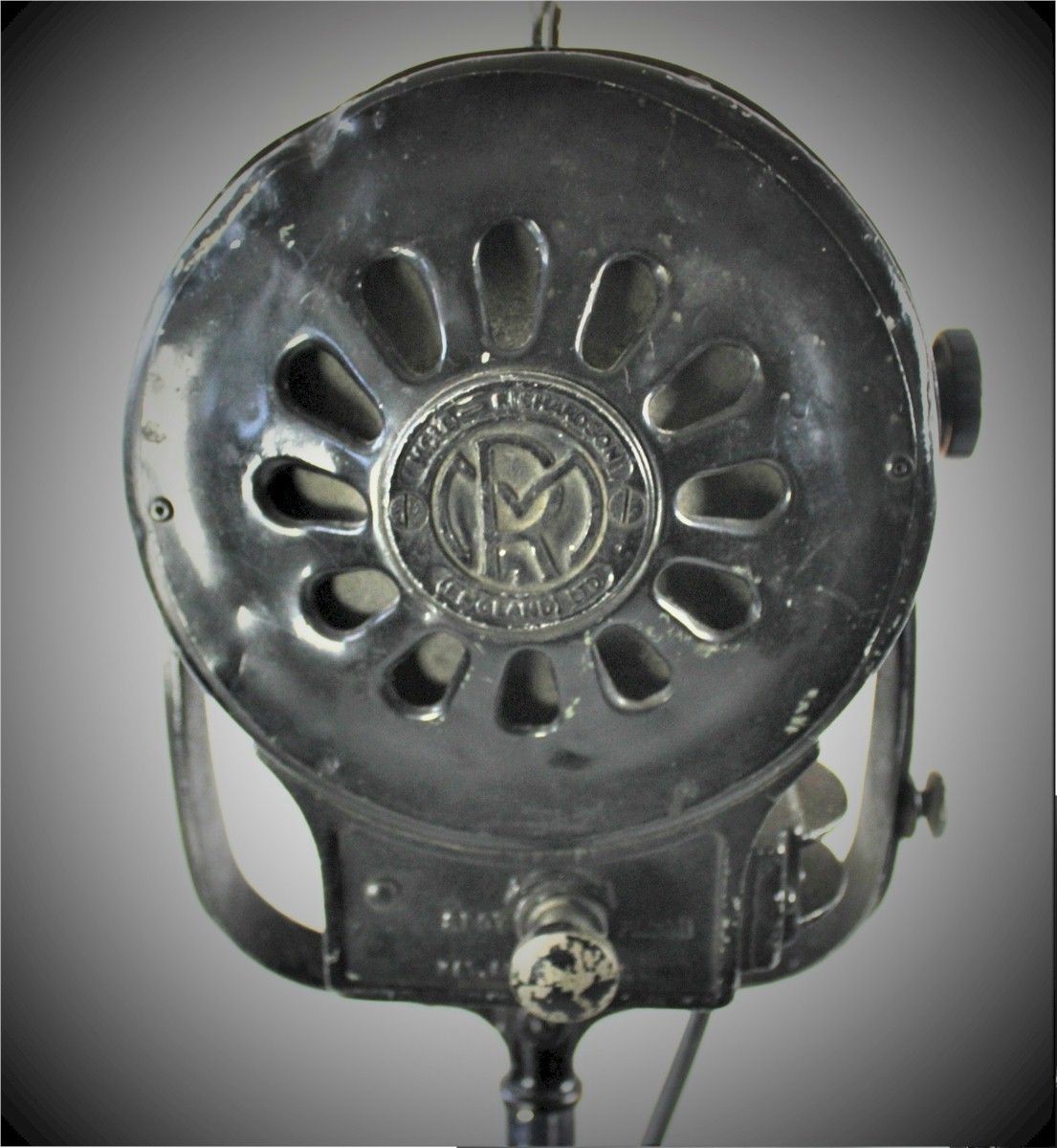 Mole Richardson Spot Flood Theatre Lamp On Stand photo vinterior