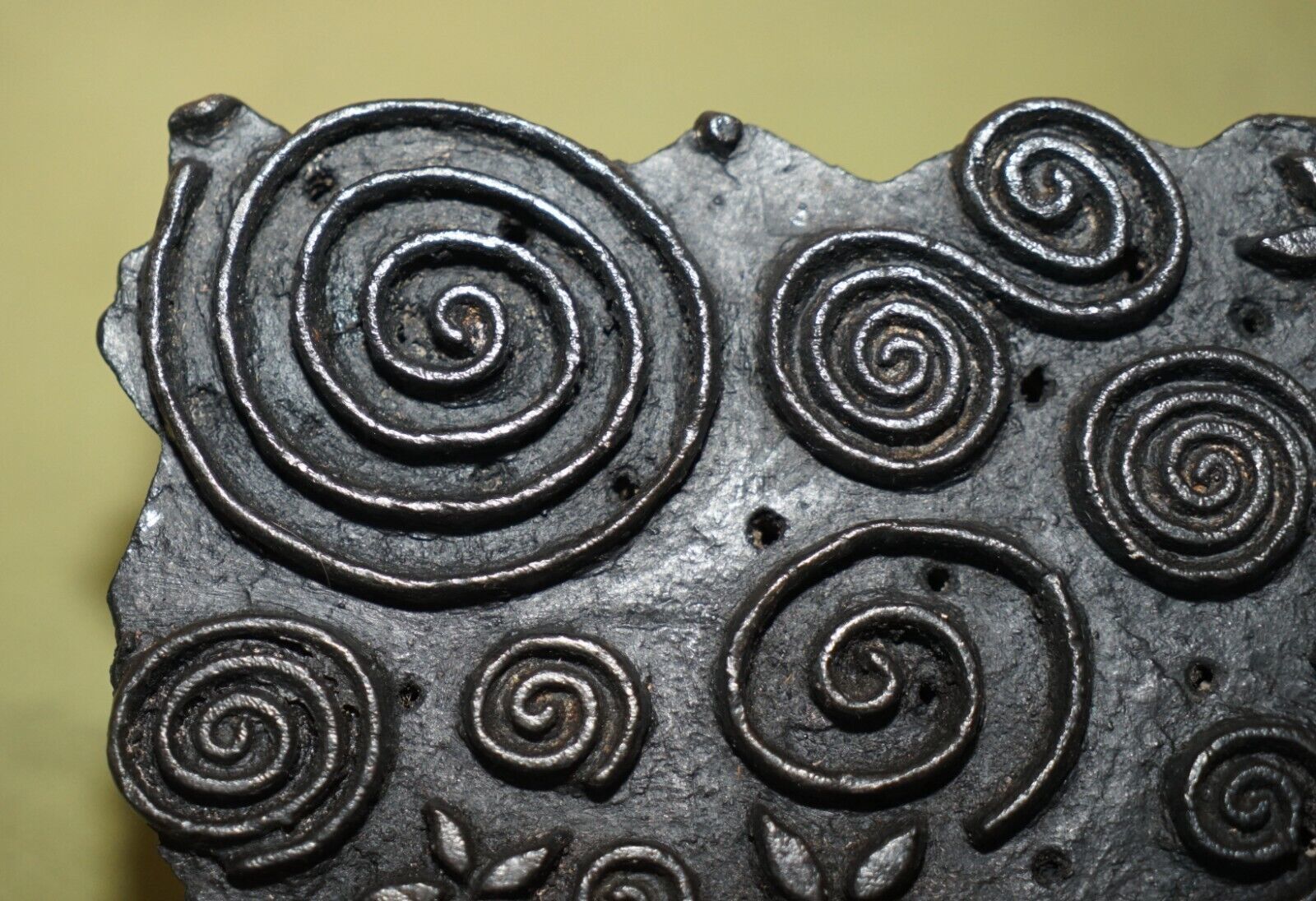 photo furniture Swirly Very Collectable Antique Hand Carved Floral Printing Block For Wallpaper