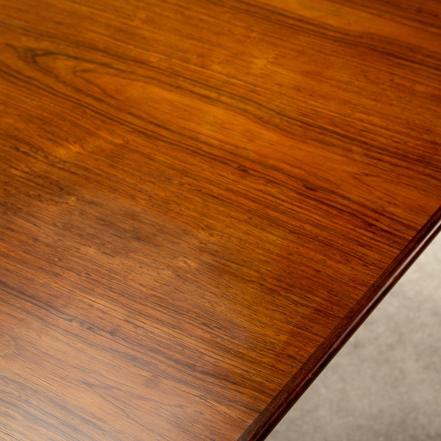 3250.0 Model 3605 Desk In Rosewood By Arne Jacobsen For Fritz Hansen, Denmark, 1960s photo