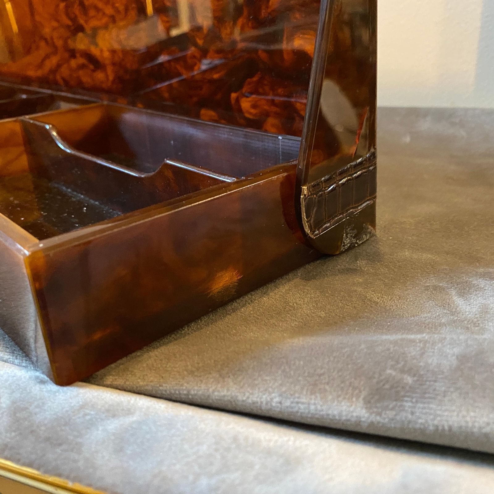 1970s Mid Century Modern Lucite Fake Tortoise Italian Jewelry Box photo vinterior