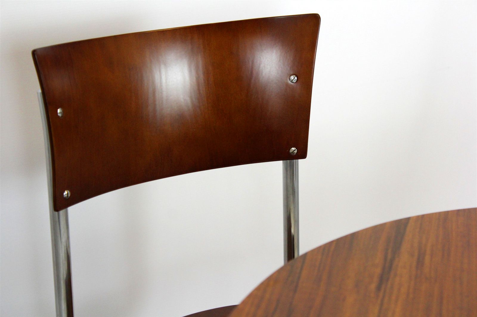 Restored Bauhaus Tubular Steel Set, Round Table And Four Chairs By Mart Stam, 1930s photo vintage