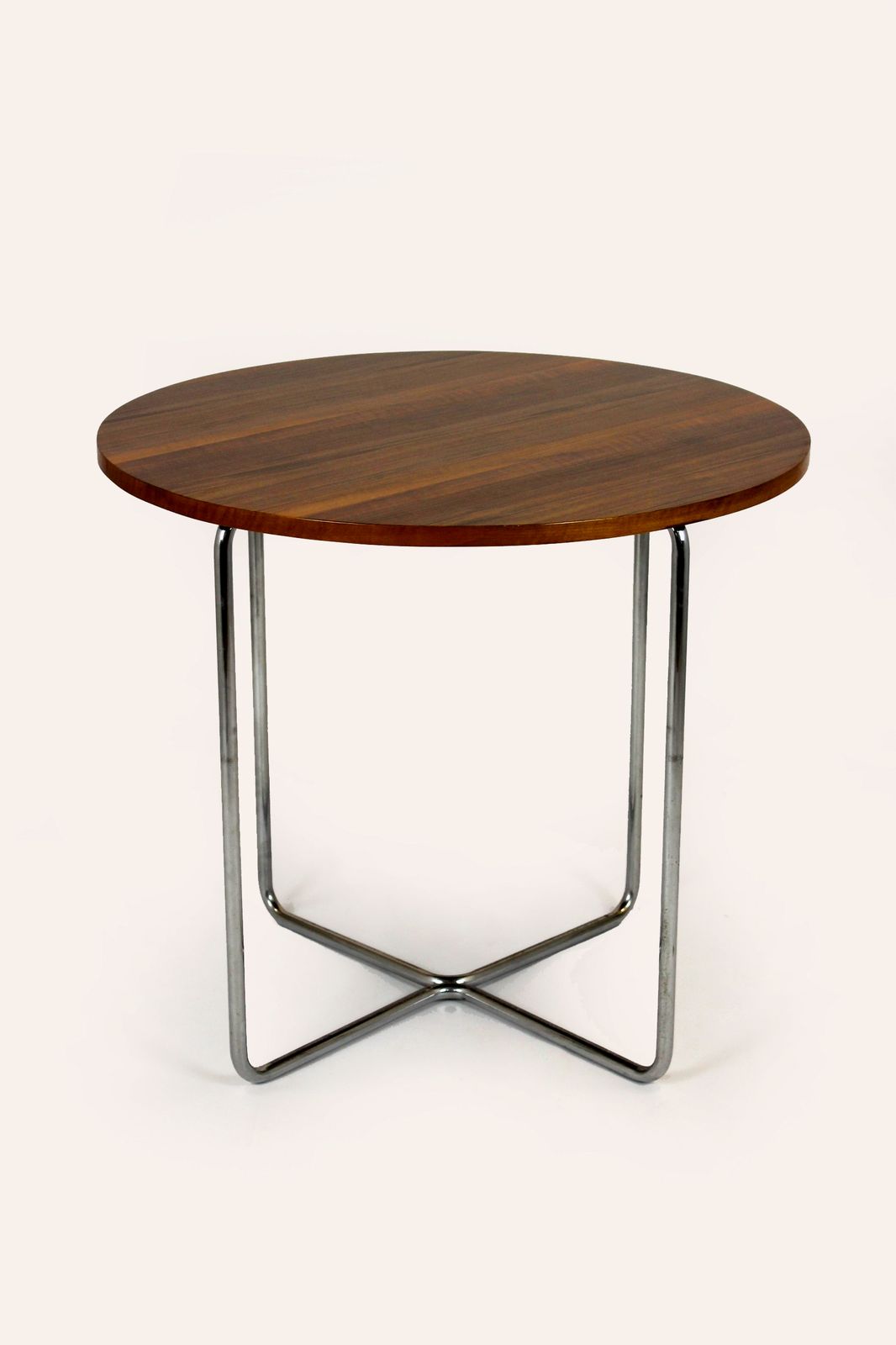 2600.0 Restored Bauhaus Tubular Steel Set, Round Table And Four Chairs By Mart Stam, 1930s photo