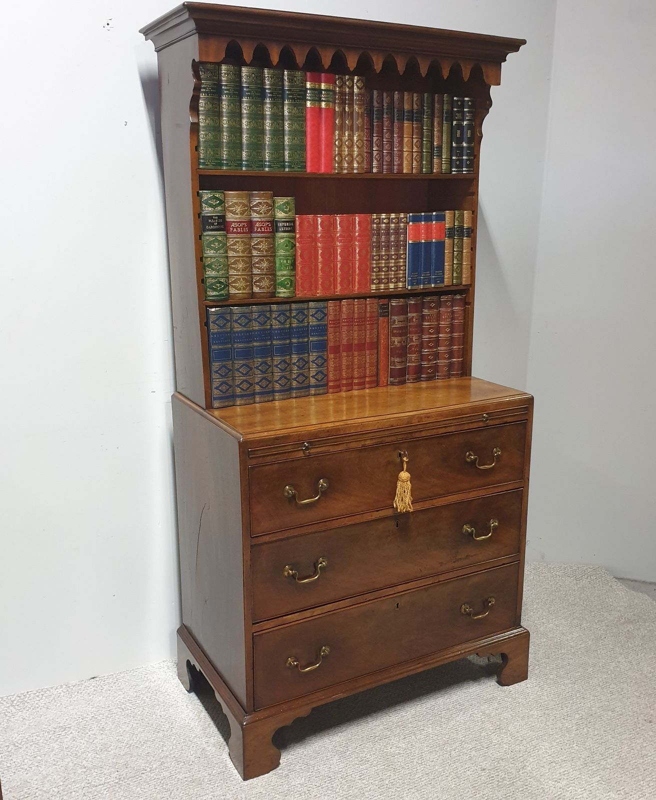 Georgian Open Bookcase Of Small Proportions