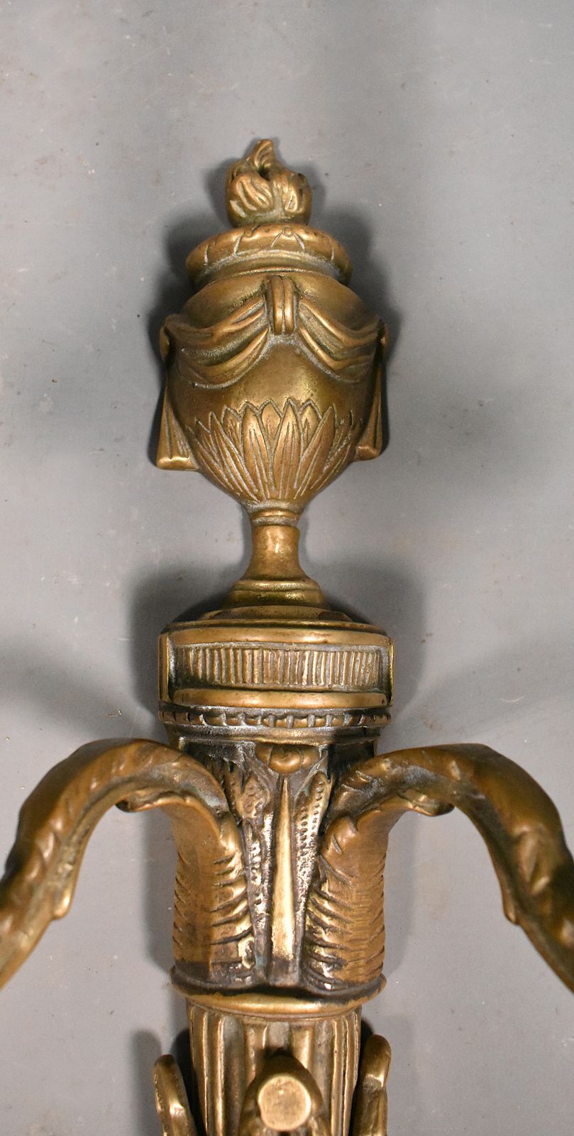 photo for sale Grote Antieke Franse Bronzen Wandlamp Napoleon III