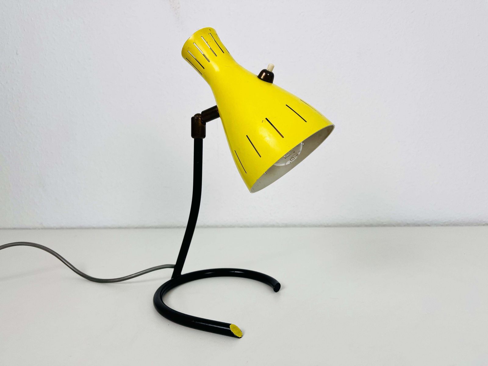 Italian Table Lamp In The Style Of Stilnovo 1960s Italy photo Lighting
