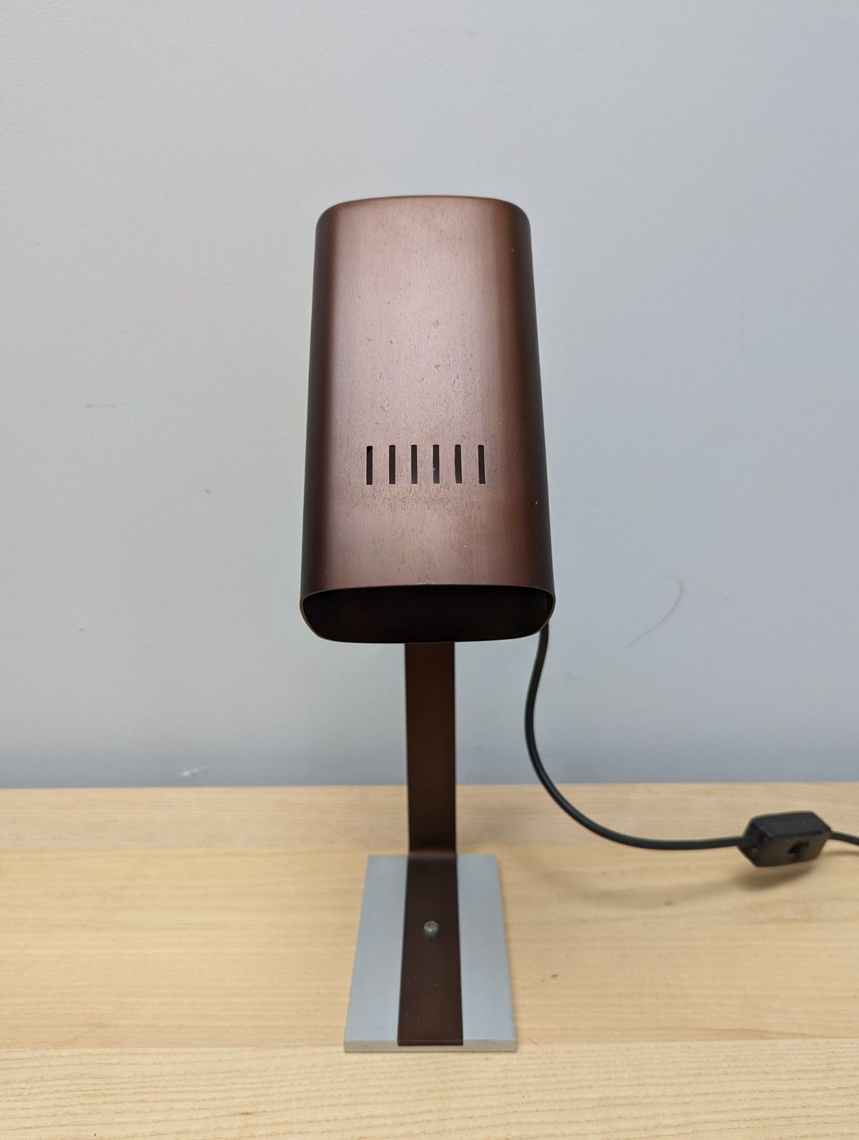 photo furniture Italian Desklamp In Bronze And Silver