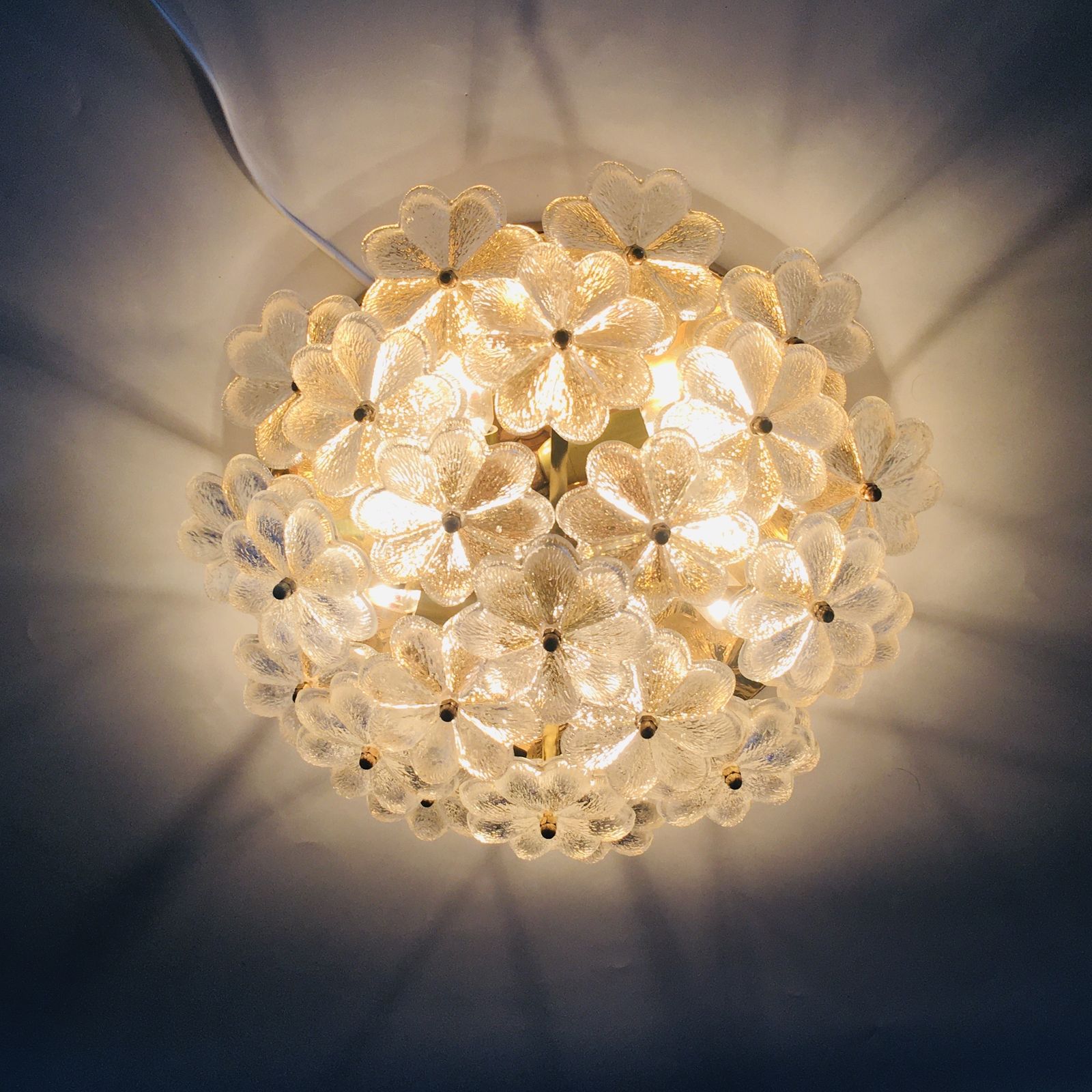 Lighting Large Mid Century Floral Ceiling Light In Murano Glass & Brass By Ernst Palme, Germany, 1970s photo