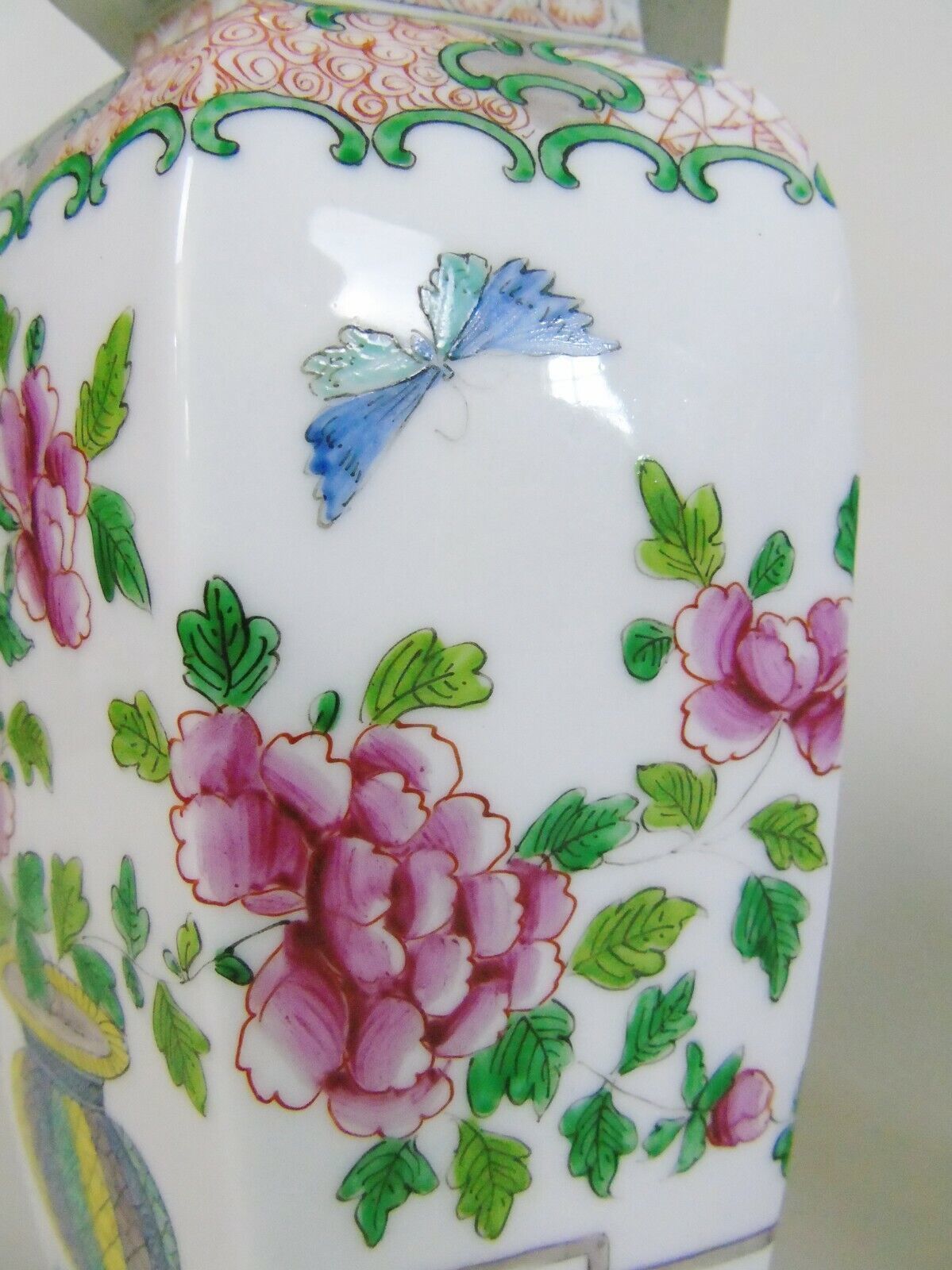 Pair Of Famille Rose Chinese Porcelain Vases photo vinterior