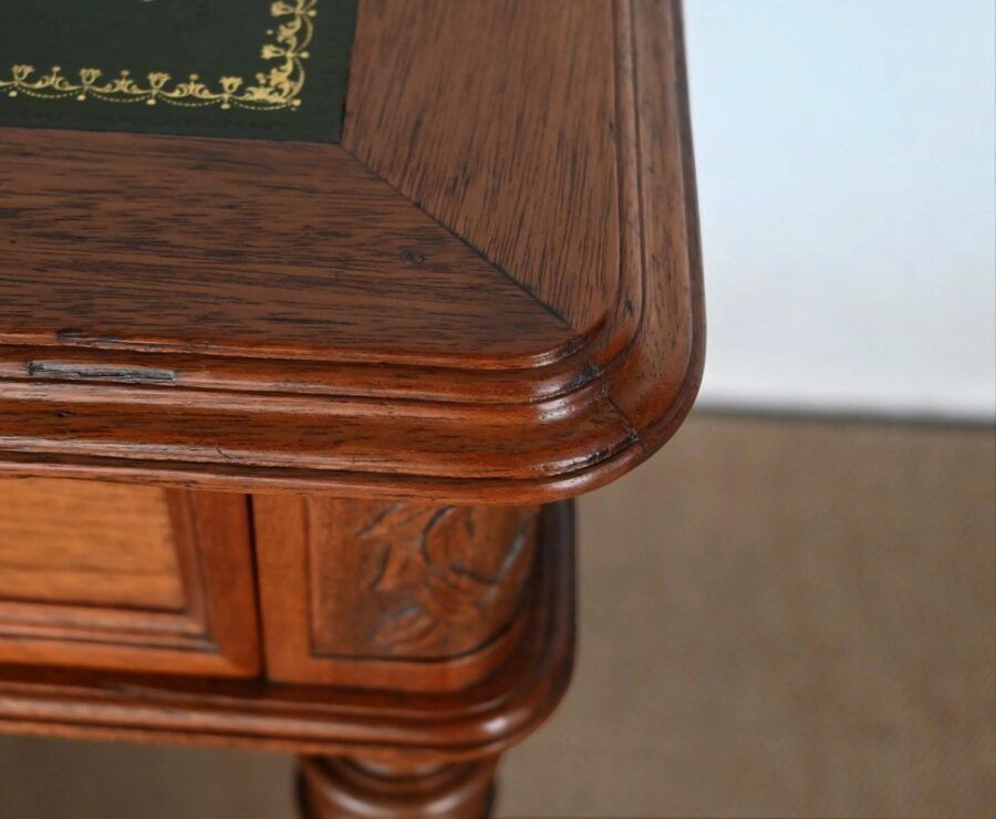 Small Mahogany Desk, Louis XVI Style – 1900 photo vintage