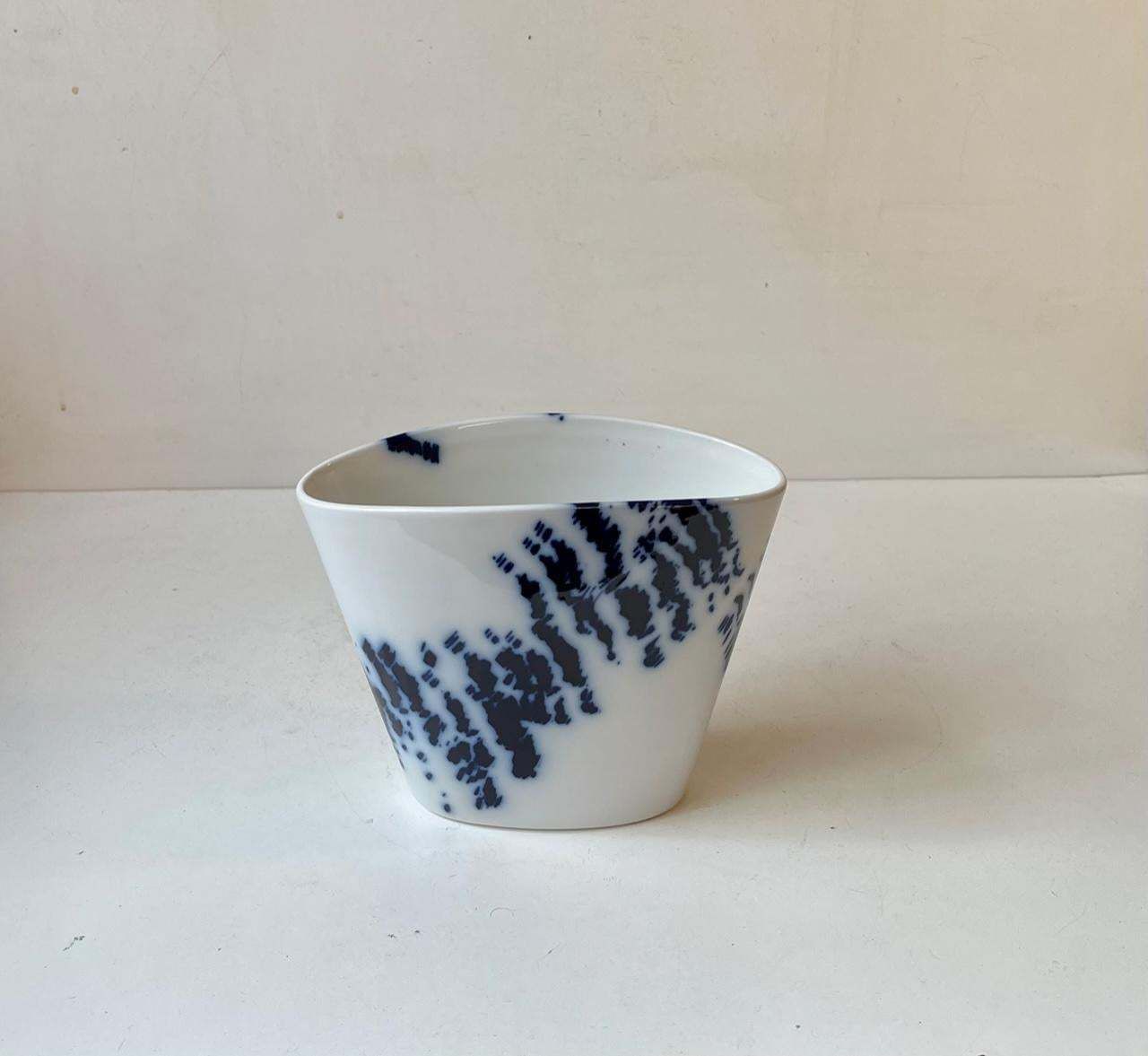Porcelain Vase By Ivan Weiss For Royal Copenhagen 1980s photo furniture