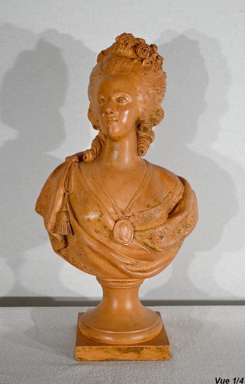 Bust Of Marie Antoinette In Terracotta, After F. Lecomte – 1920 photo Art