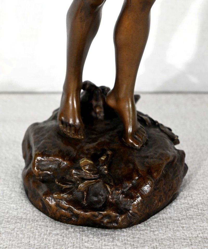 1472.9 Bronze “Victoria”, By F. Lemoyne – Early 20th Century photo