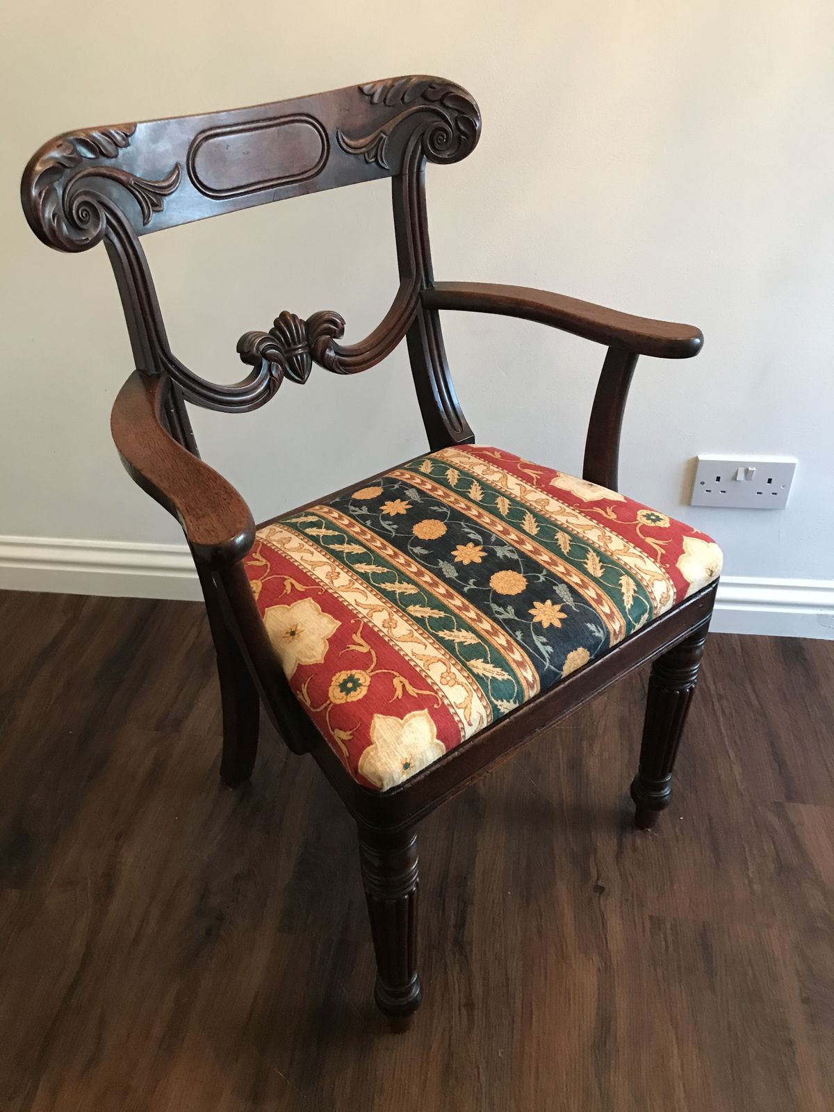 William IV Mahogany Desk Chair . photo Furniture