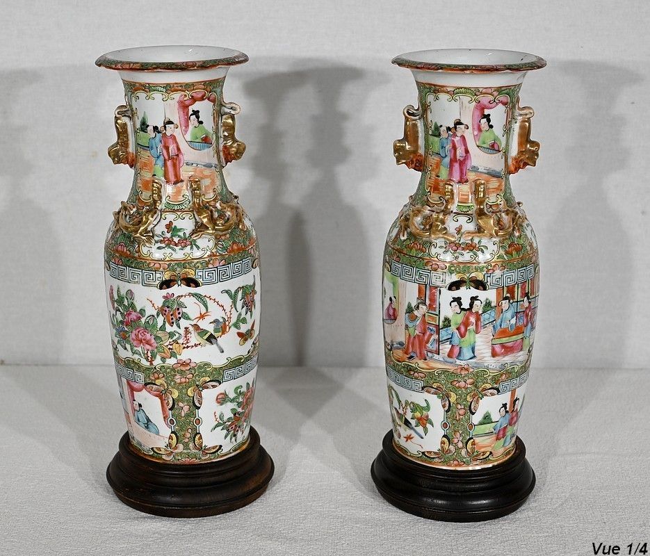 Pair Of Baluster Vases In Chinese Porcelain, Late 19th Century photo Home Decor