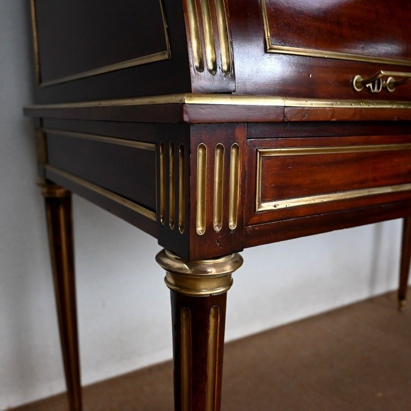 photo vintage Important Cylinder Desk In Mahogany, Louis XVI Style, Napoleon III Period   2nd Half Of The 19th Century