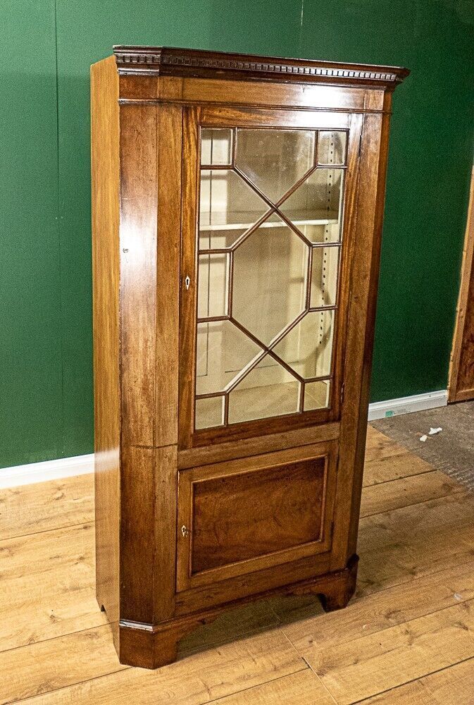 Beautiful Art Deco Oak Glass Door Display Cabinet With Dentil Moulding photo for sale