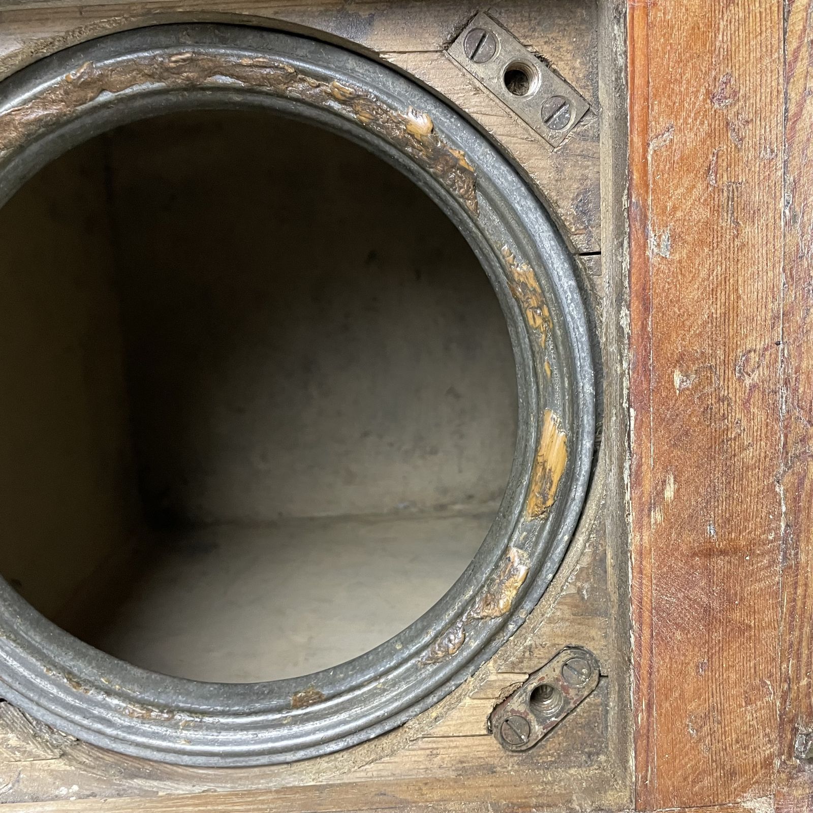 Victorian Wooden Safe Box With Screw Close Door photo buy