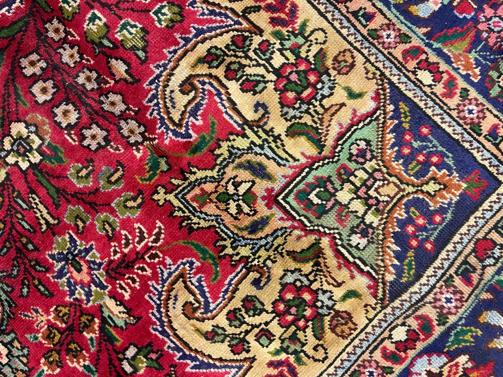 Vintage Rug Red Wool Carpet, Floral Handwoven Oriental Area Rug 201x303cm photo 2700.0