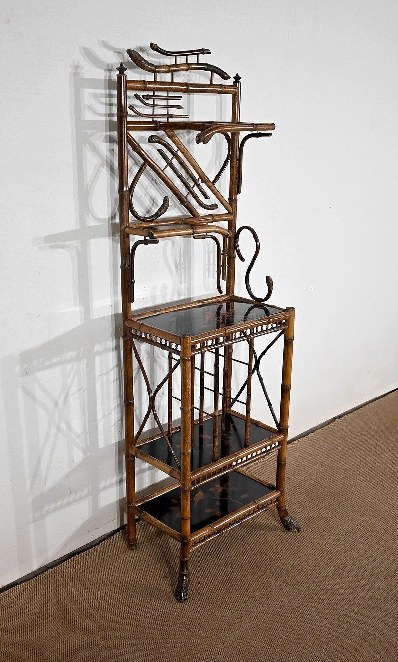 Small Bamboo Shelf And Pair Of Wall Consoles With Asian Decor – 1920 photo furniture