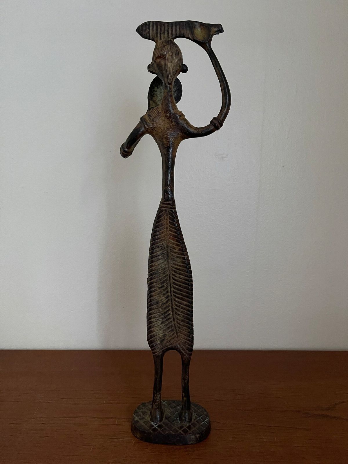 Large Bronze Figure Of Woman Combing Her Hair And Looking In The Mirror Asia photo furniture