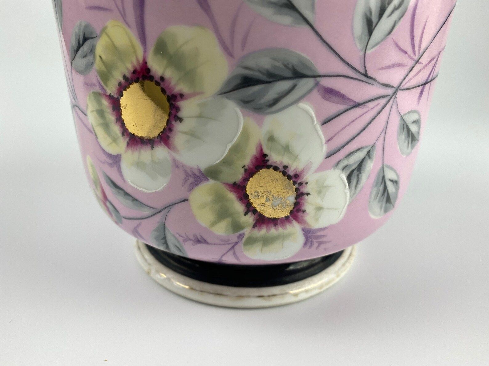 French Napoleon III Indoor Planter In Light Pink With Floral Motif 19th Century France photo buy