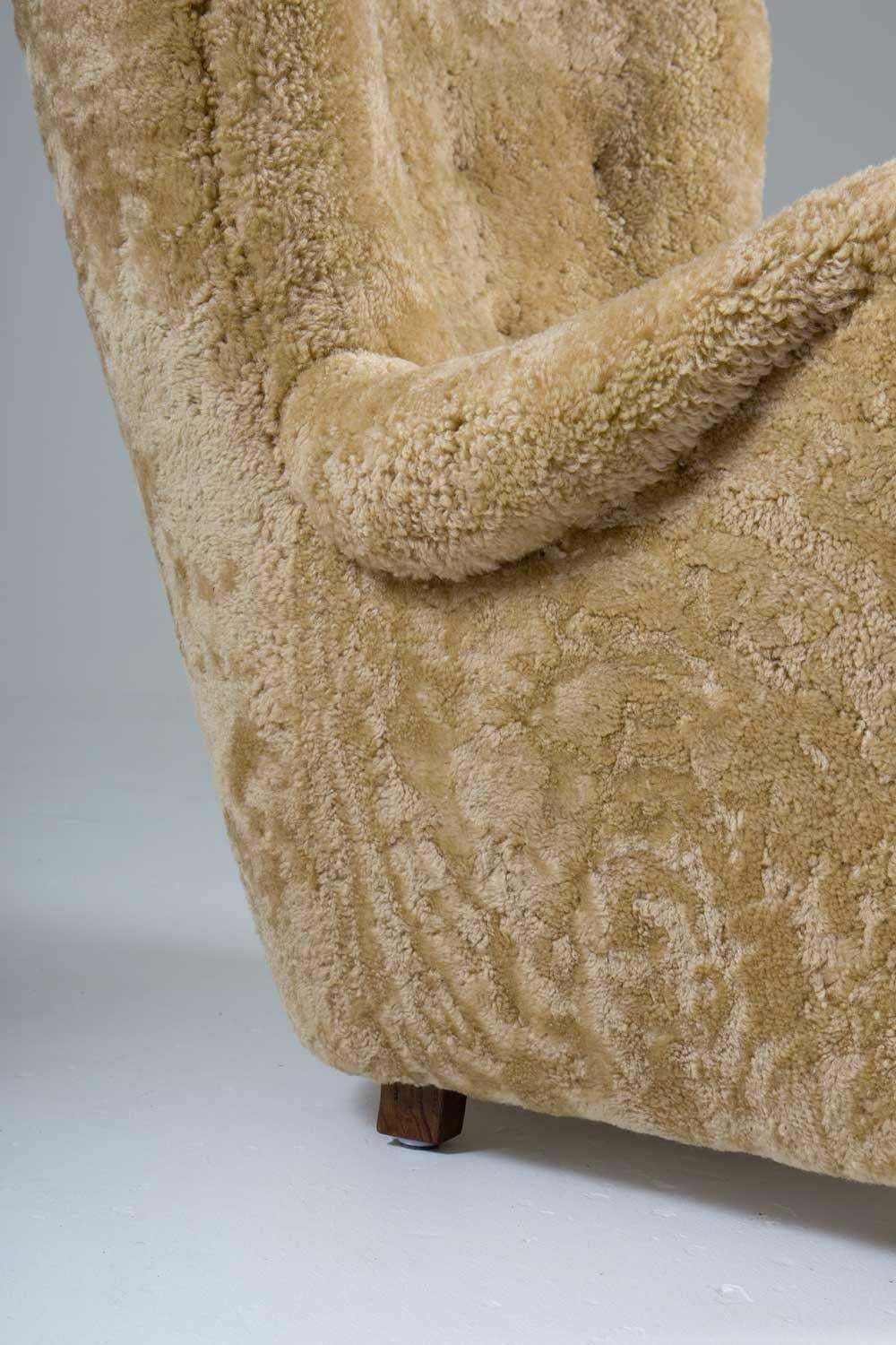 photo furniture Scandinavian Mid Century Lounge Chair In Sheepskin