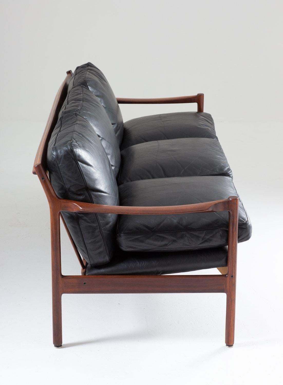 Midcentury Scandinavian Sofa In Leather And Rosewood By Torbjørn Afdal photo 5340.0