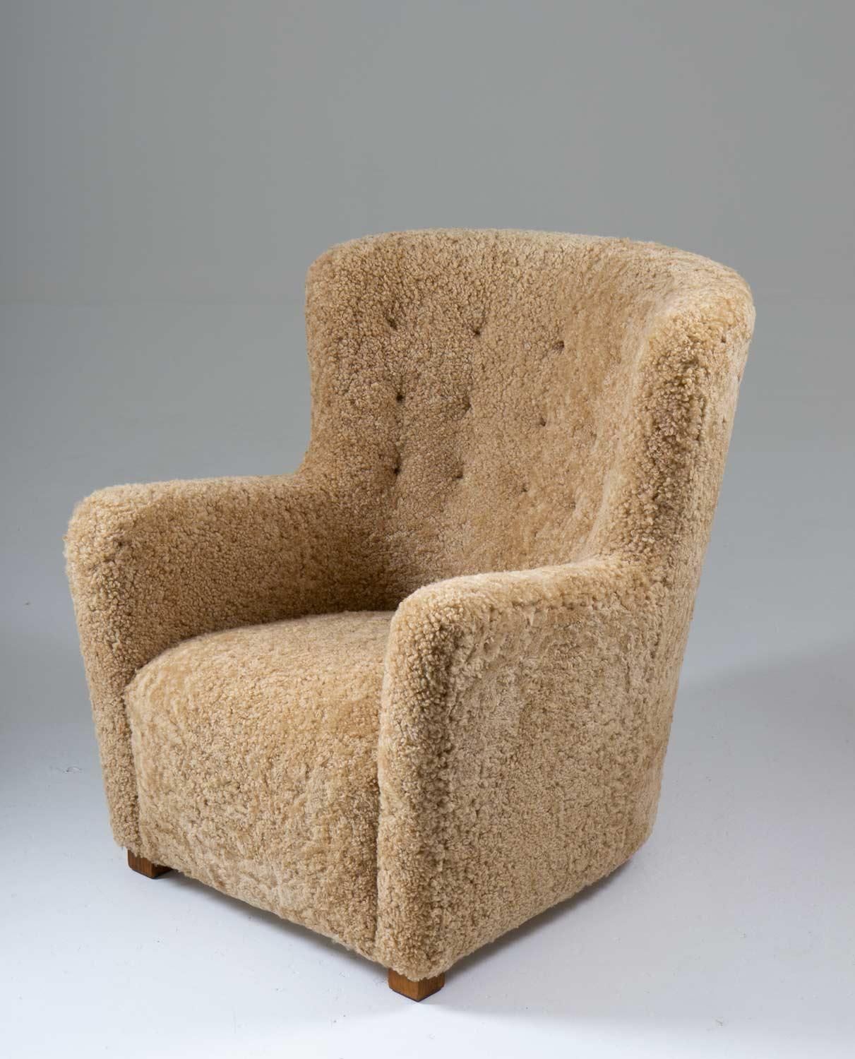Scandinavian Mid Century Lounge Chair In Sheepskin photo furniture