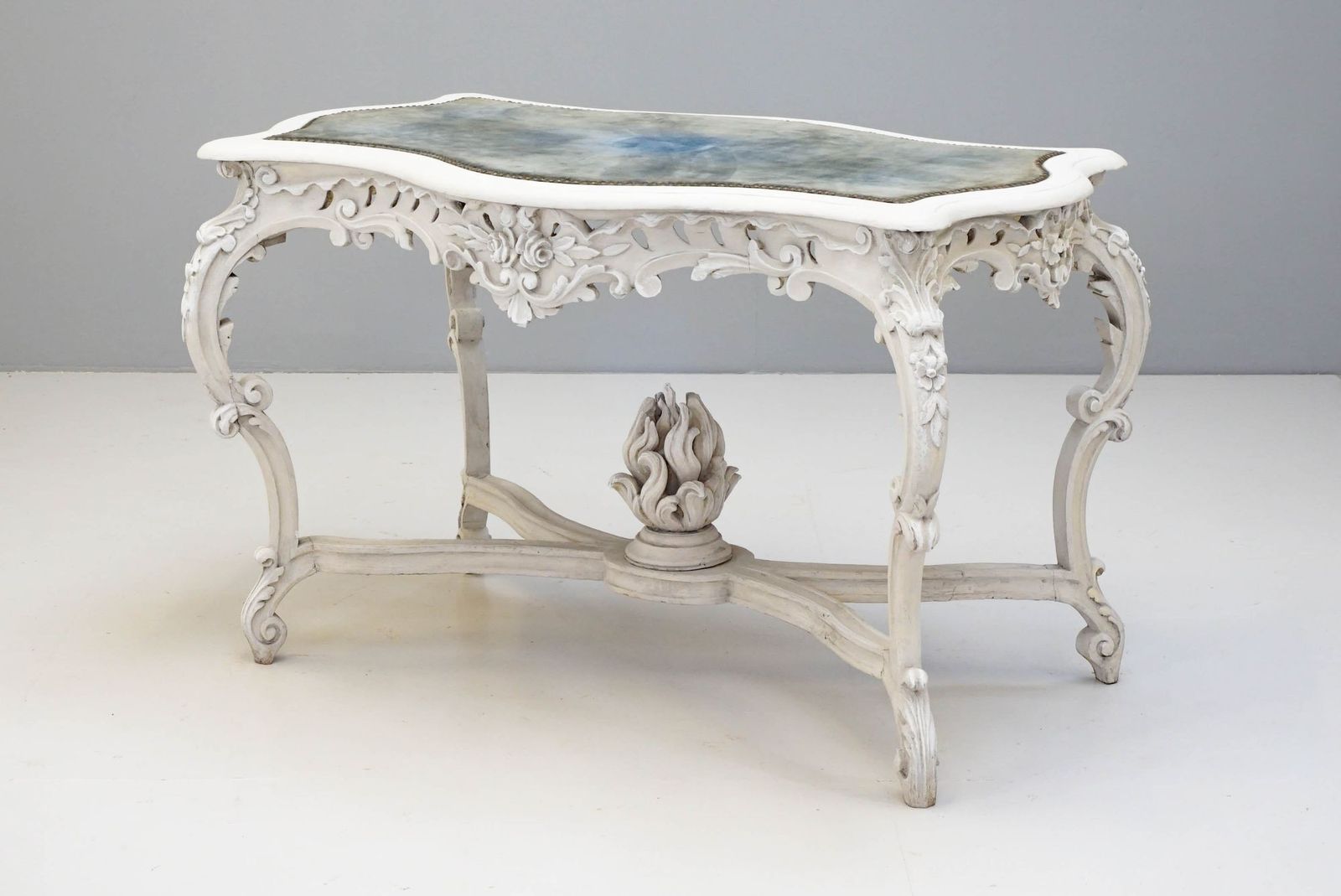 Centre Table, 1800s, Pine, Antique photo Furniture