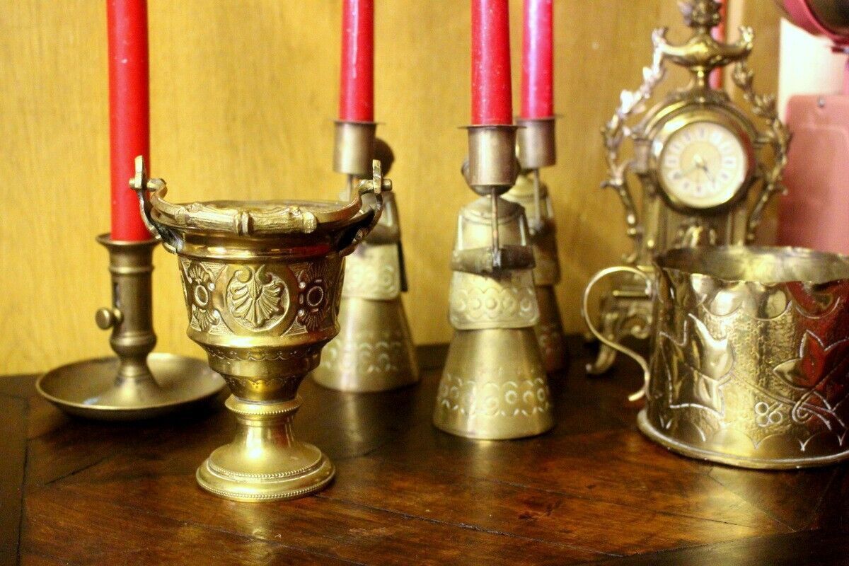 Antique French Embossed Bronze Doré Vase Centerpiece Paris 19th Century photo vintage