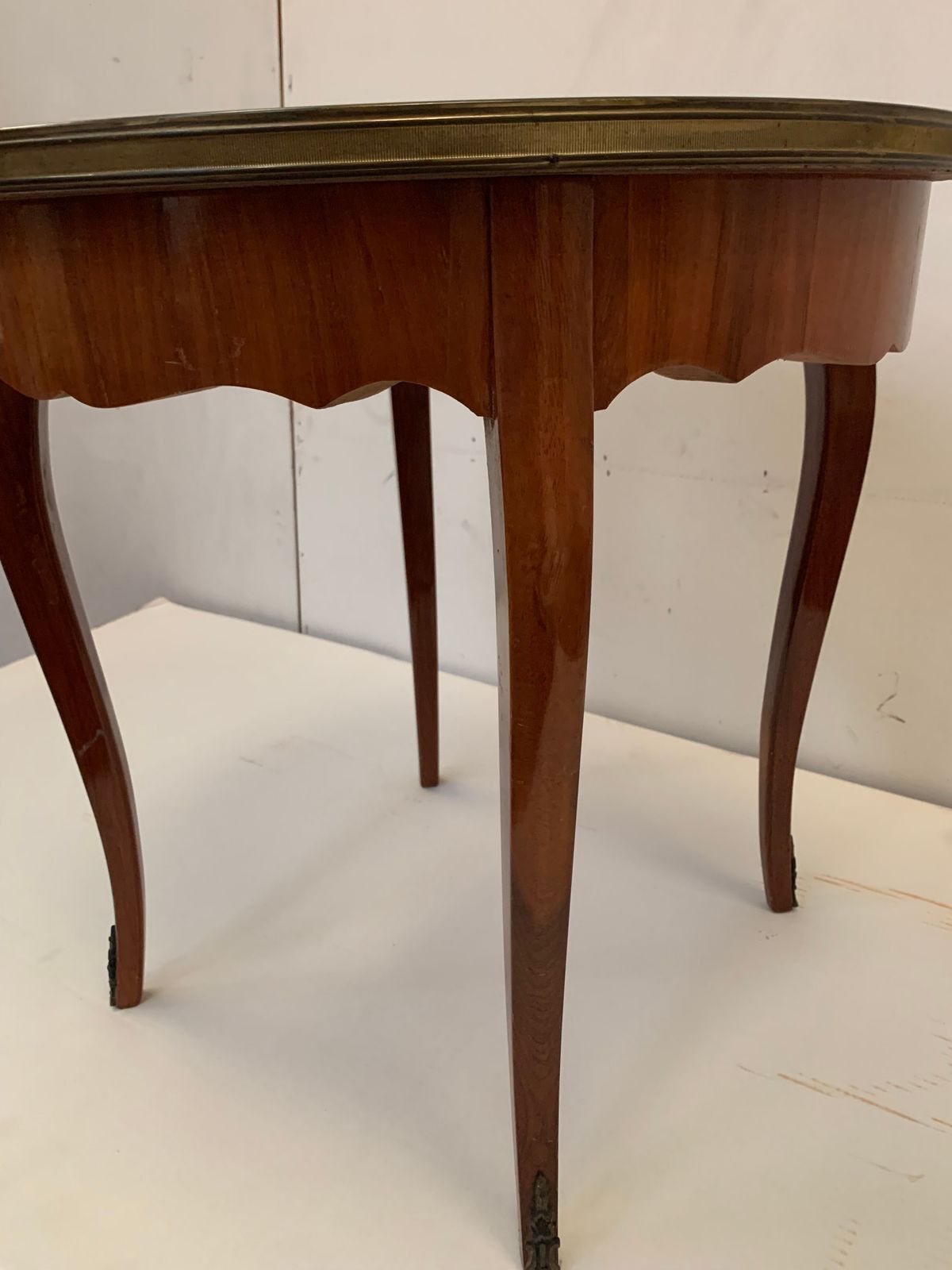 Louis XV Style Round Pedestal Table In Rosewood Veneer XX Century photo 286.51