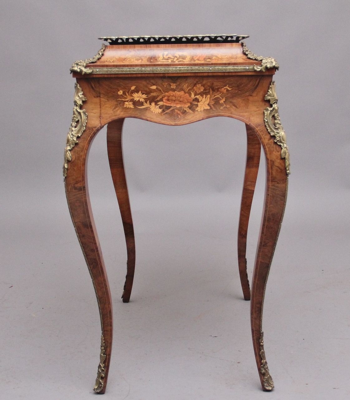 19th Century Burr Walnut And Marquetry Jardiniere photo vintage