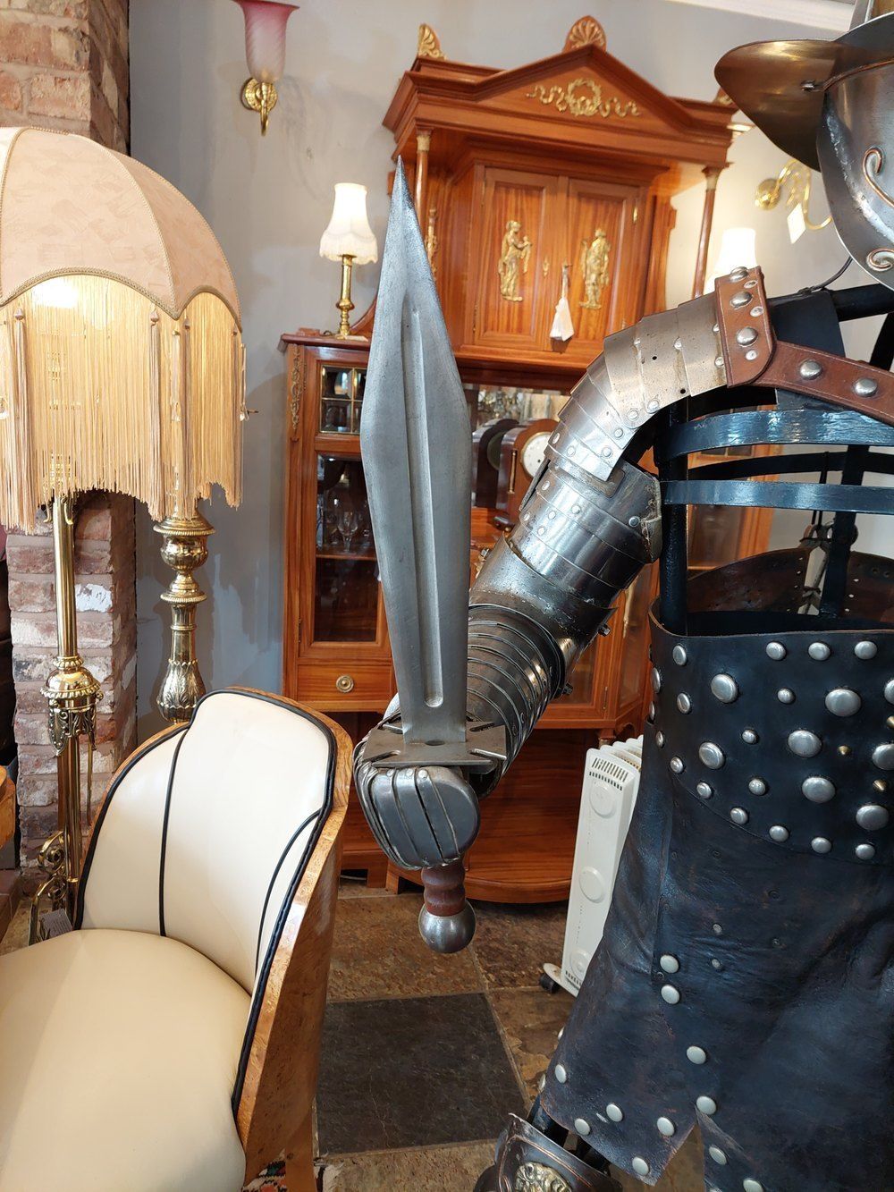 Murmillo Gladiator Suit Of Armour photo 2450.0