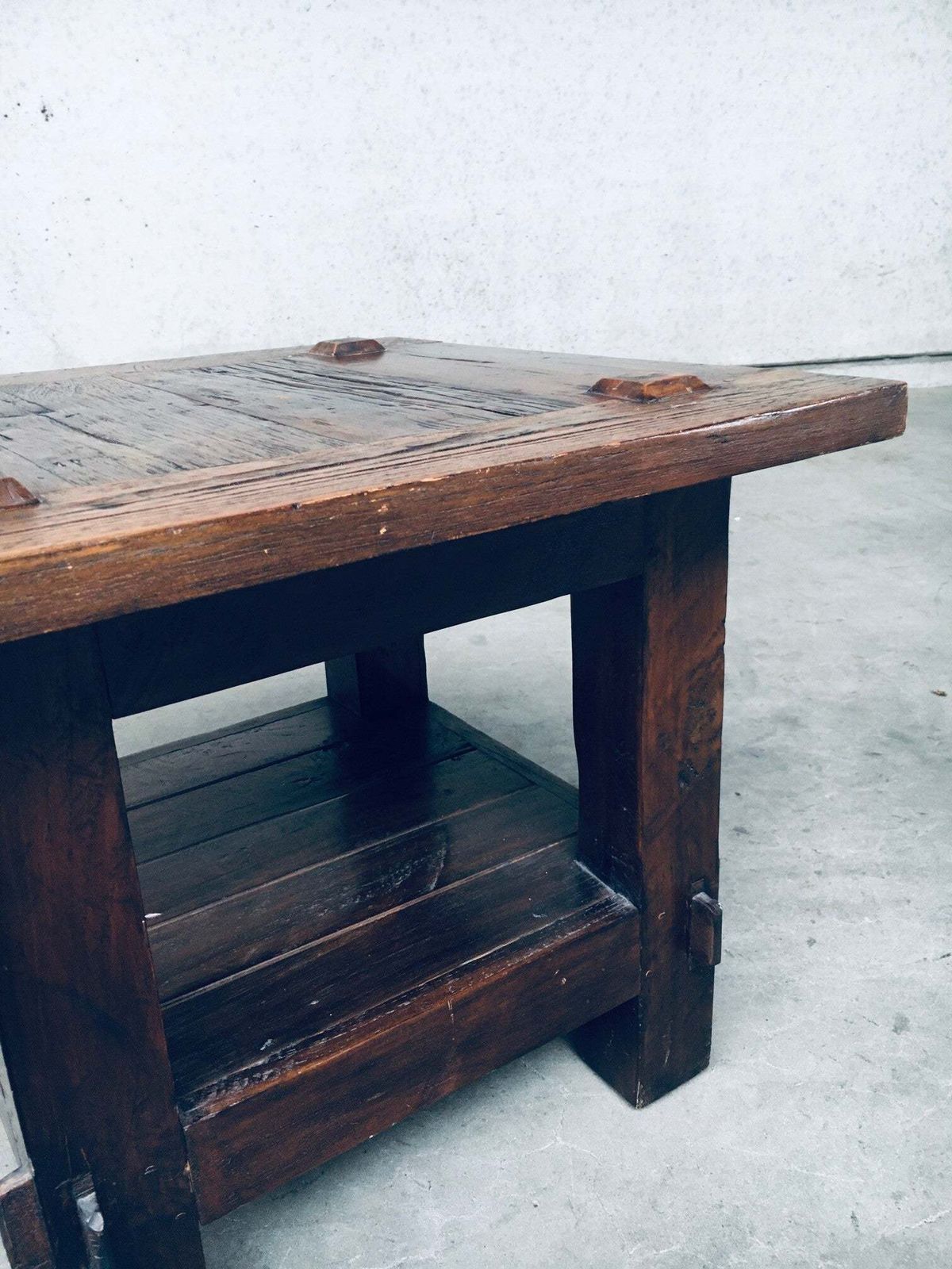 1116.0 Wabi Sabi Stijl Massief Eiken Bijzettafel, Frankrijk, Ca. Jaren 1930 photo