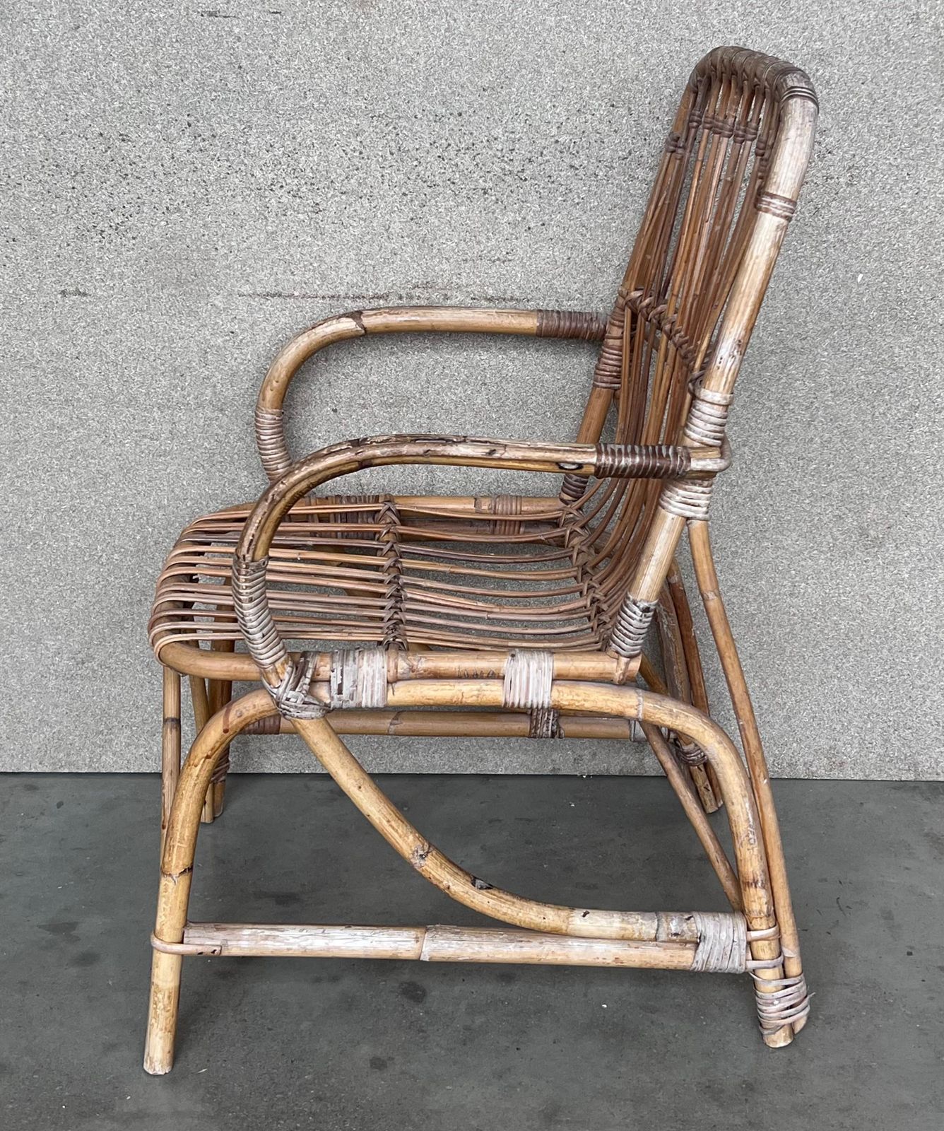 photo furniture 1960s Pair Of Spanish Bamboo Armchairs With Rectangular Back Rest