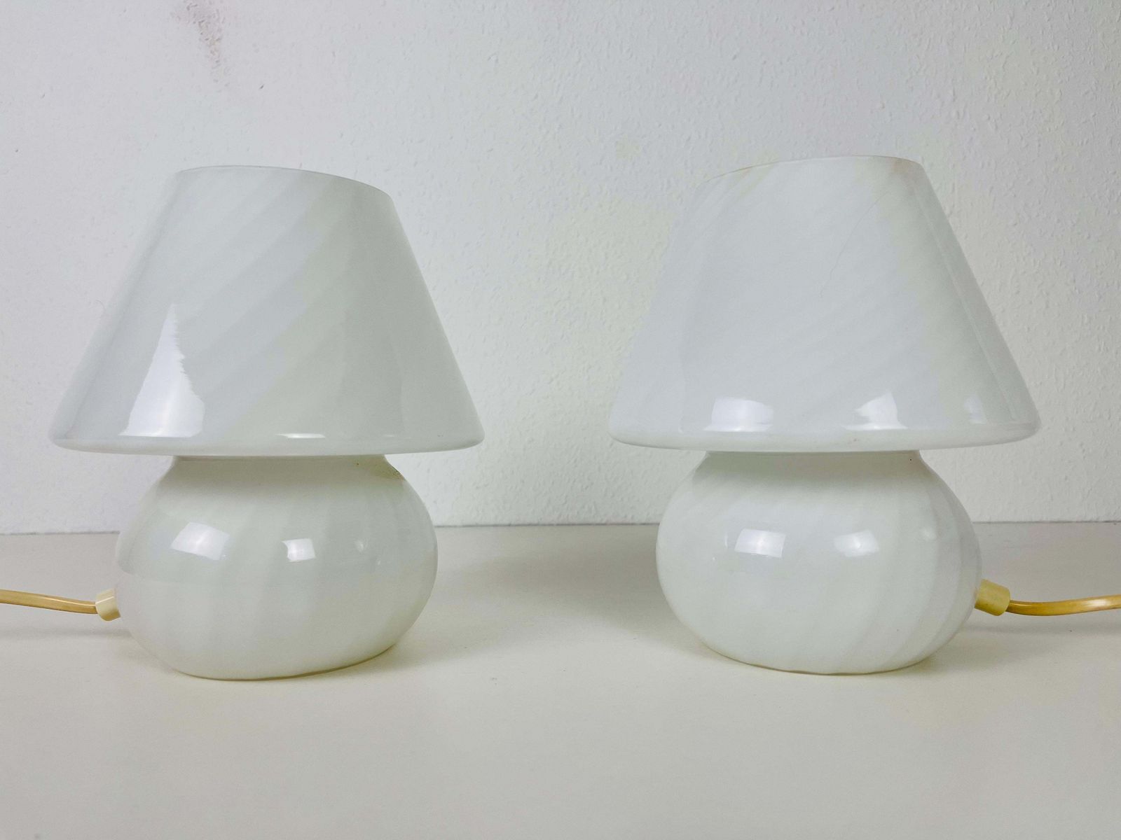 Pair Of Vetri D‘Arte Murano Glass Mushroom Table Lamps, Italy, 1970s photo buy