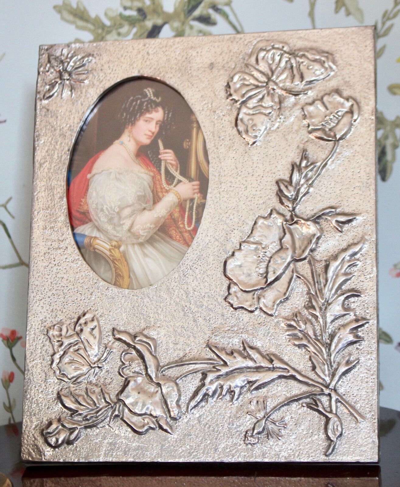 An Appealing Silver Coloured Repousse Metal Photograph Frame, Nouveau, Faerie