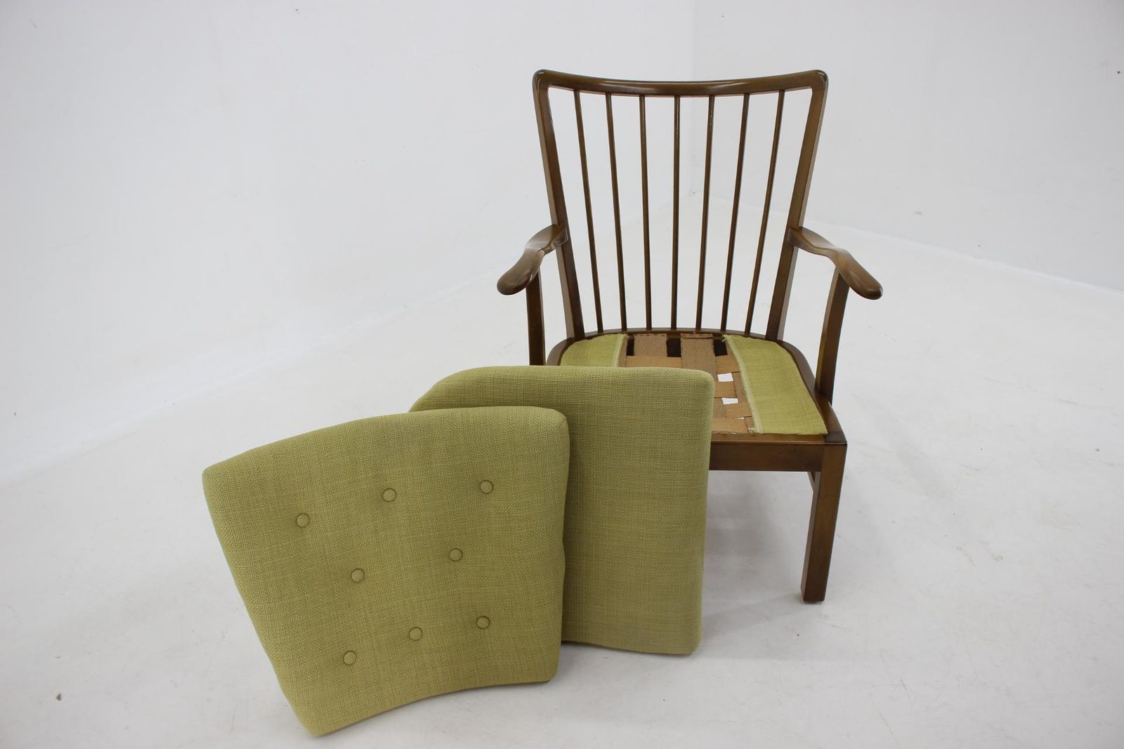 1218.0 1940s Fritz Hansen Beech Armchair By Soren Hansen Model 1628 , Denmark photo