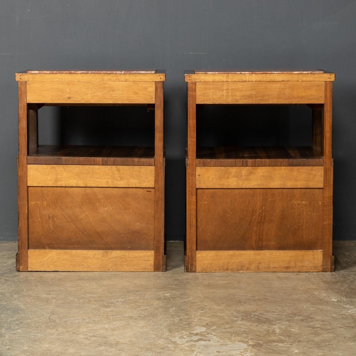 20th Century Italian Pair Of Kingwood & Marble Bedside Cabinets, C.1950 photo vinterior