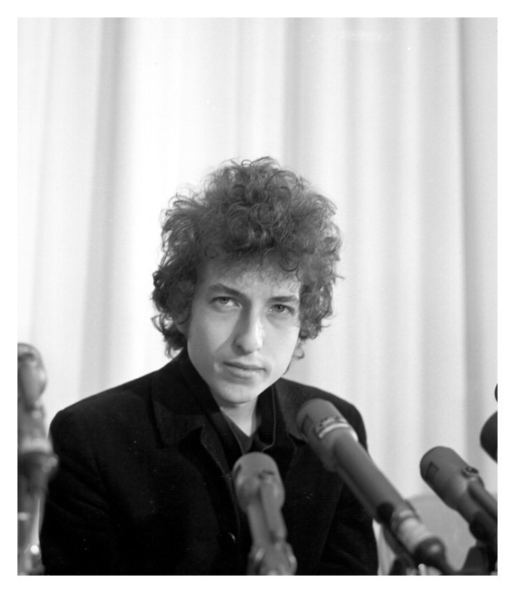 Dylan At A Press Conference In Los Angeles 10x12" Silver Gelatin Fibre Print
