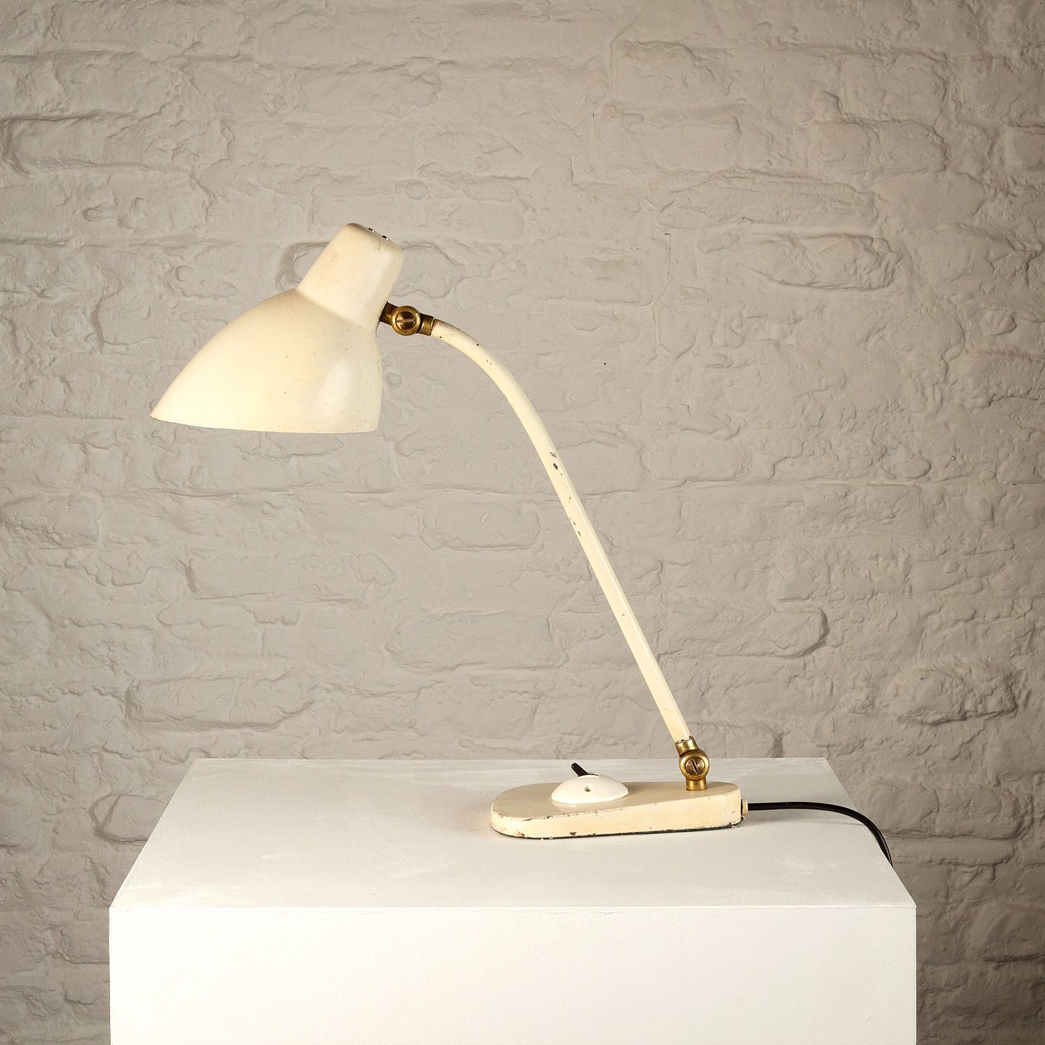Articulated Konduktørlampe By Vilhelm Lauritzen For Louis Poulsen, Denmark, 1940s photo furniture