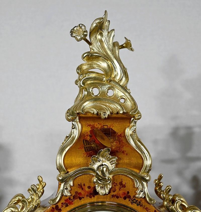 Important Gilt Bronze And Martin Varnish Fireplacetrim, Louis XV Style, 19th Century photo vinterior