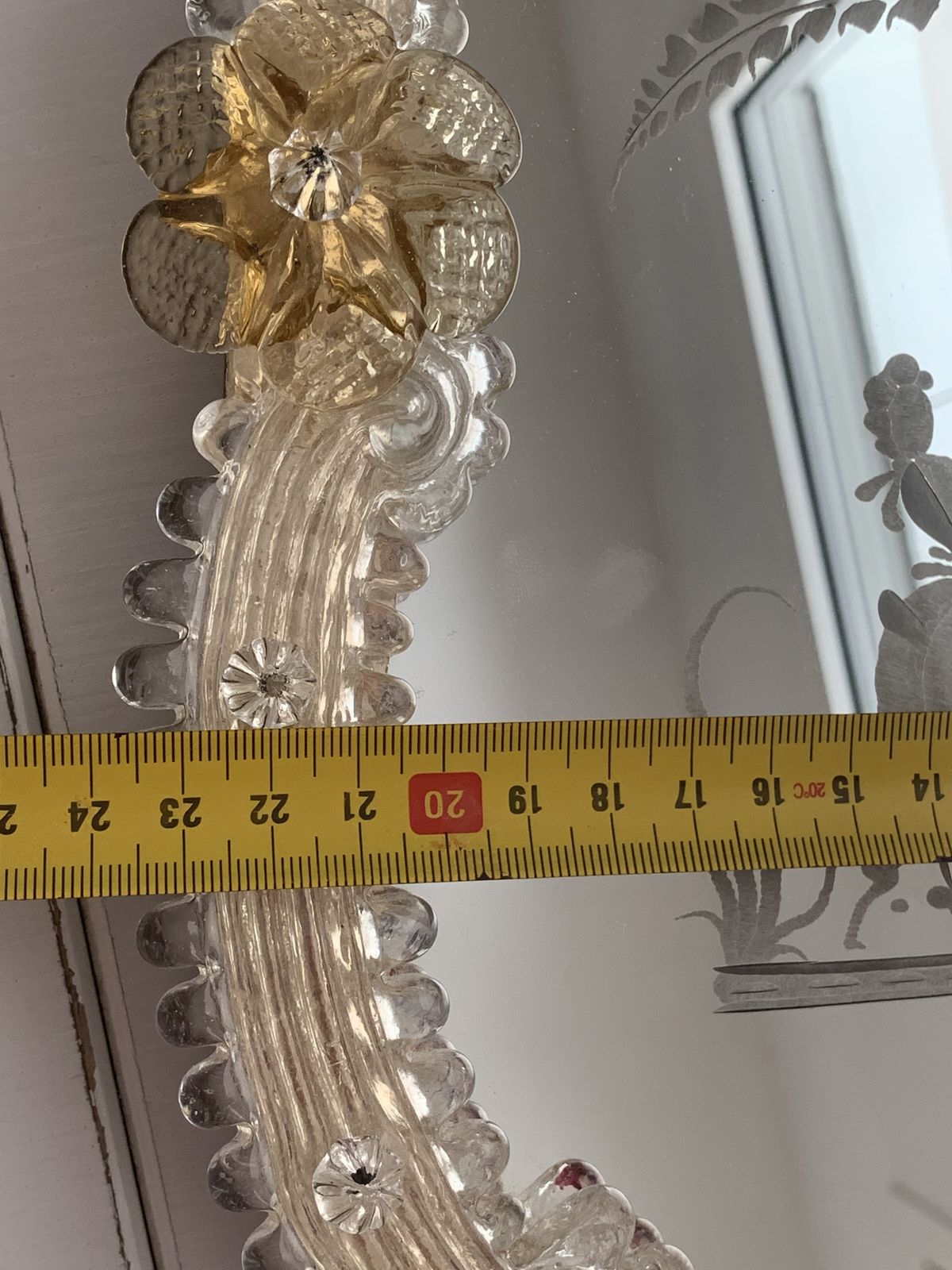 1054.0 Transparent And Gold Murano Glass Photo Frame With Flowers. photo