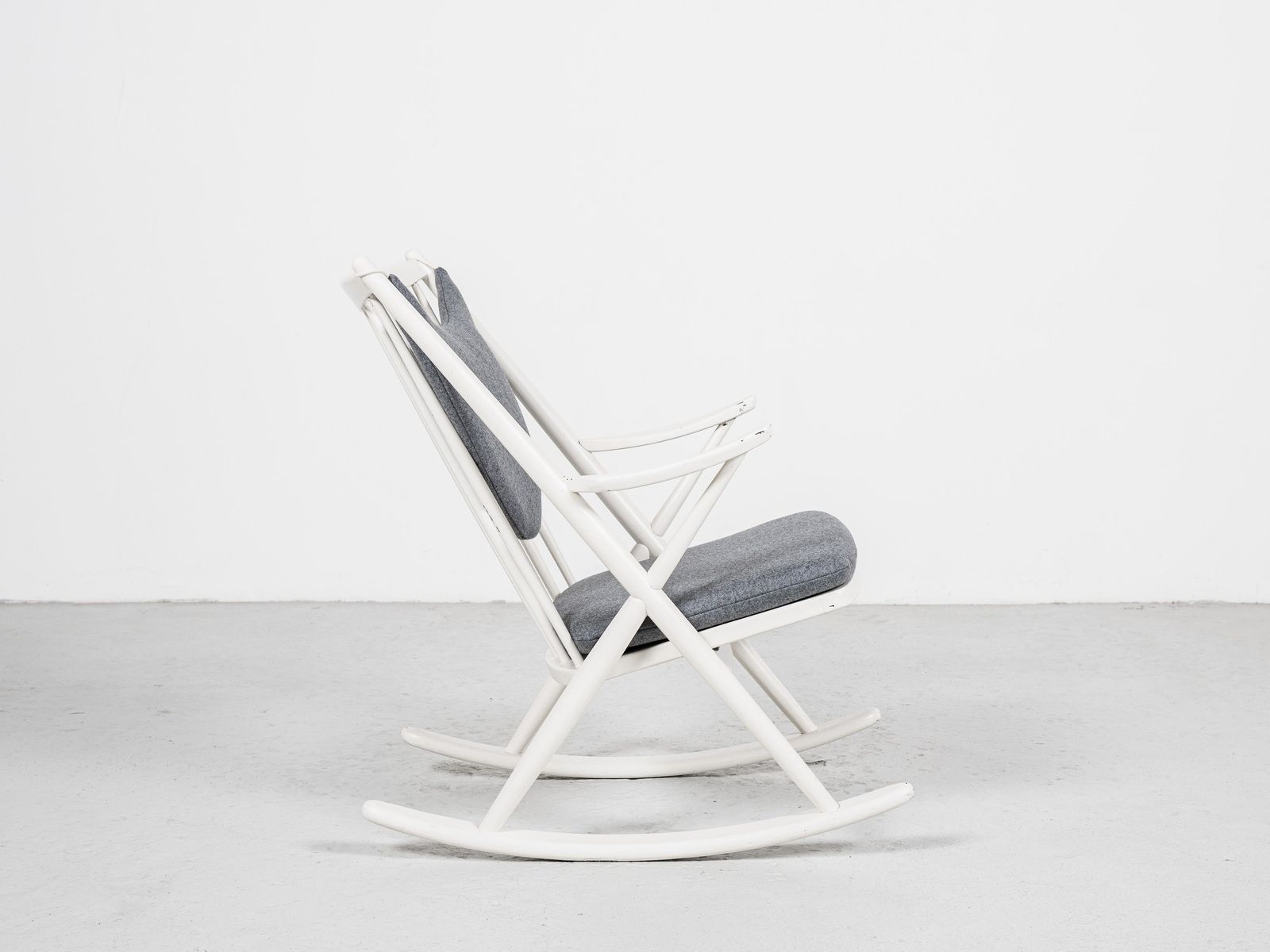 Midcentury Danish White Rocking Chair By Frank Reenskaug For Bramin 1960s photo Furniture