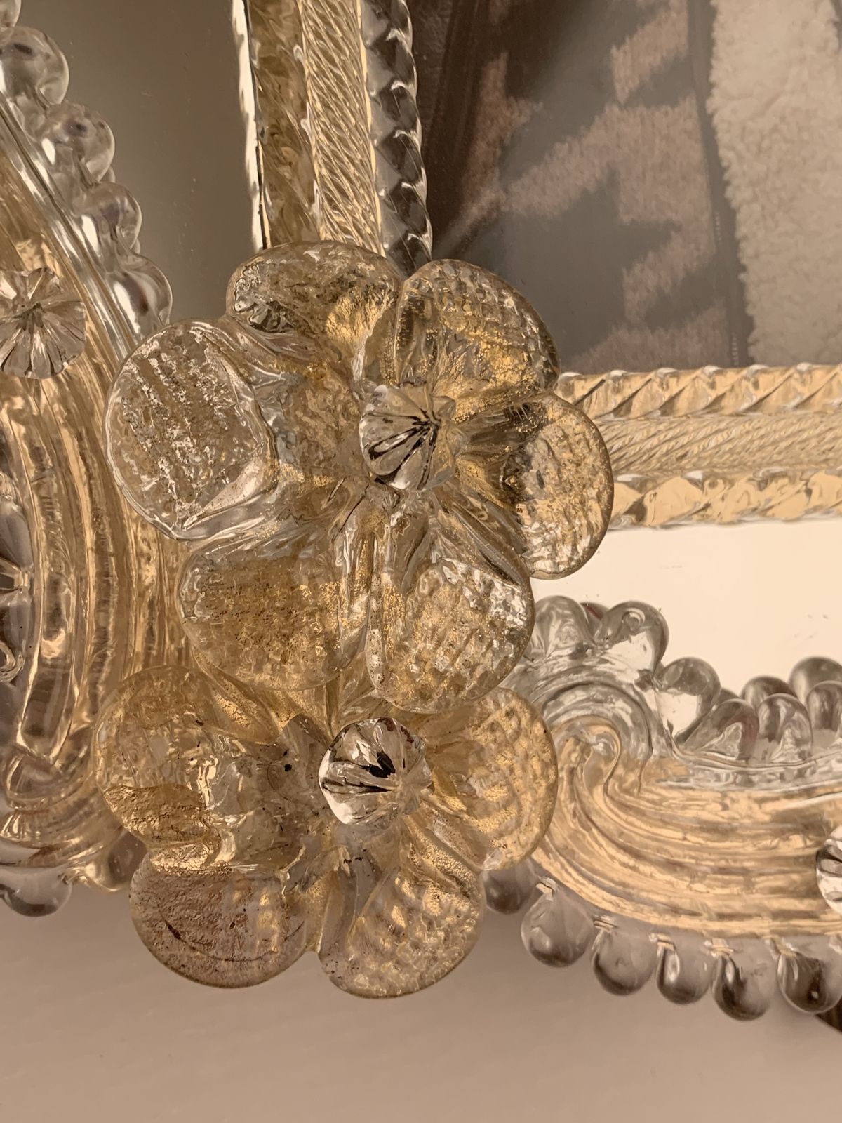 Transparent And Gold Murano Glass Photo Frame With Flowers. photo vinterior