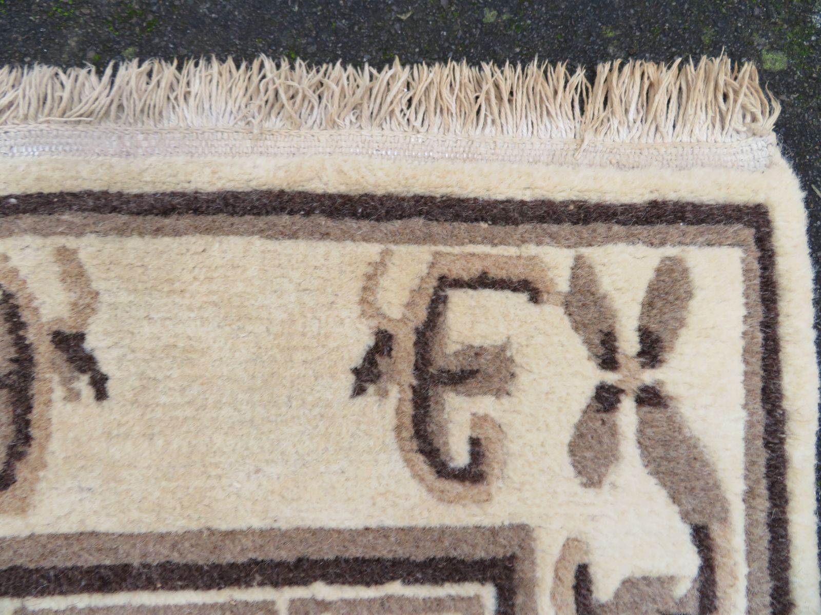 Antique Nepalese Rug. Inner Asia Autonomous Border Region. 170cm X 90cm. photo vintage