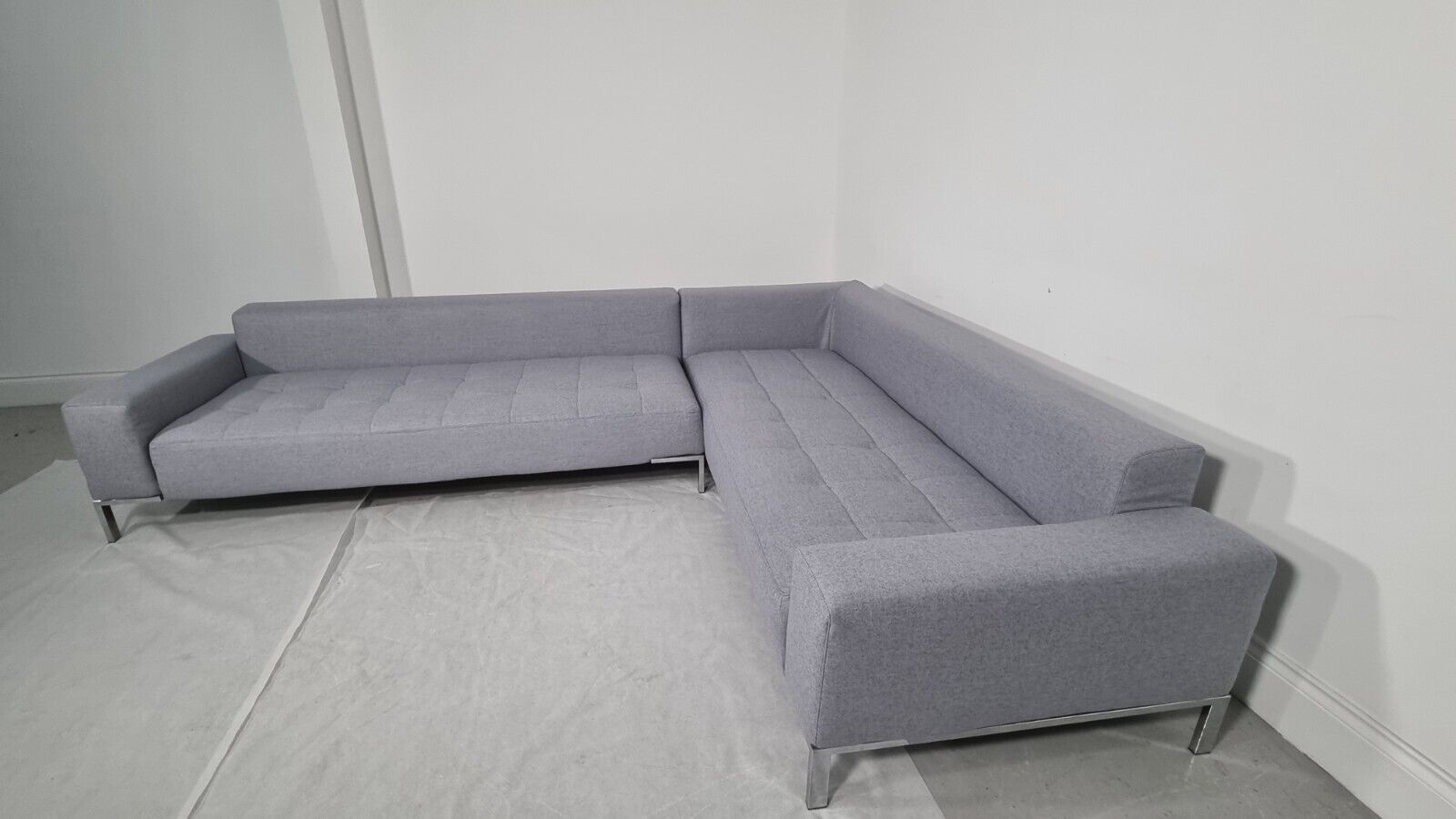 Stunning Zanotta Alfa L Shape In Soft Lambswool, Excellent Condition photo furniture