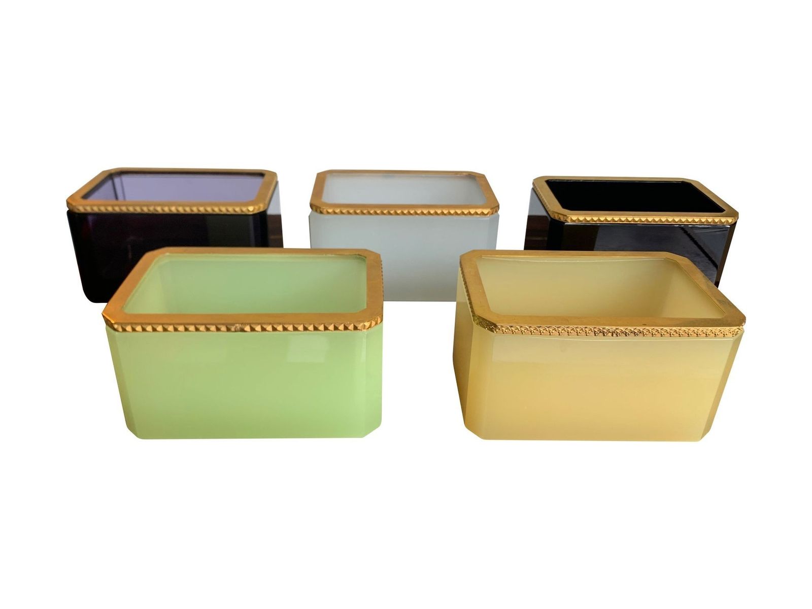 A 1950s Murano Green Opaline Jewellery Box With Gilt Metal Edging. photo Home Decor