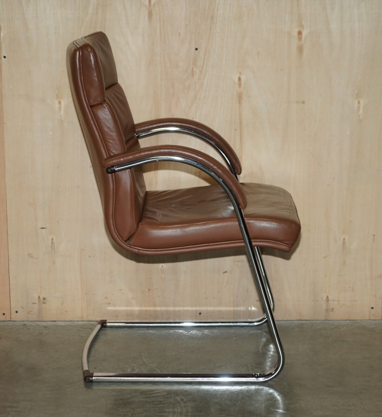 photo vinterior William Hands Orion Sofa Tan Brown Leather Office Captains Armchair